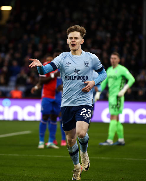 应的背后 应的背后