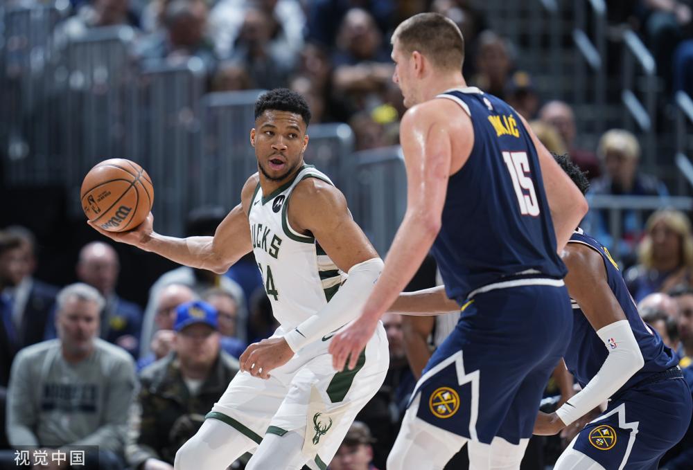 立起了巨大 立起了巨大