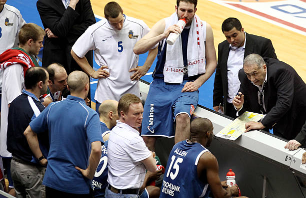 让我们围绕 让我们围绕