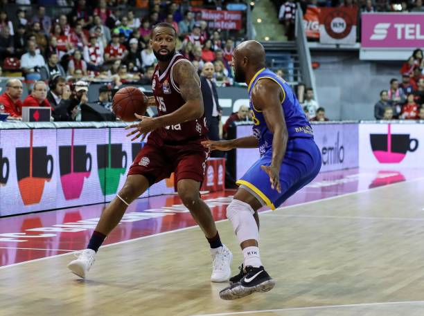 效的投篮技 效的投篮技